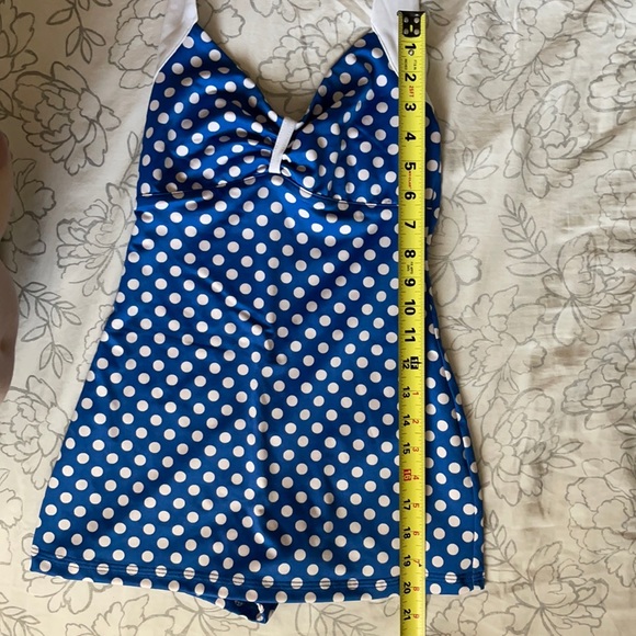 Pinup Couture Bettie Blue Polka Dot swimsuit - Picture 7 of 7